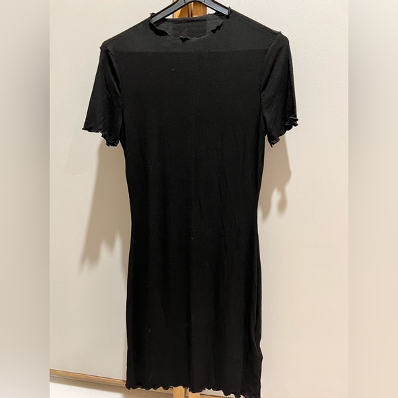 grey cropped sweater